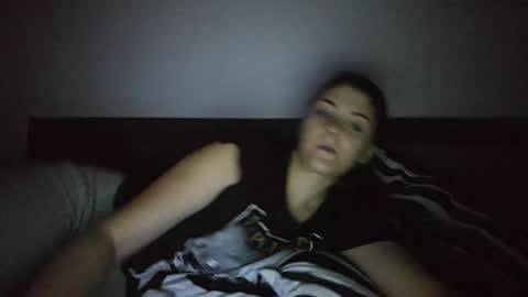 Snapshot of _just_a_simple_girl chatting on 12/10/24, 04:27 _just_a_simple_girl online show from 12/10/24, 04:27