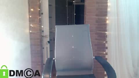  karolina online show from 10/30/25, 06:41