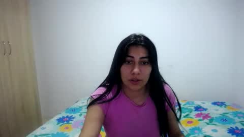 Snapshot of _katerin_love chatting on 11/07/25, 01:27 kateryn online show from 11/07/25, 01:27