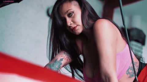 kelly online show from 02/21/25, 04:16