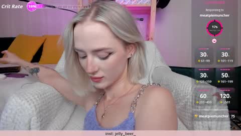 Kiara 0100 - 0700 UTC almost every day online show from 10/01/25, 07:14