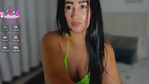 Snapshot of _kimdesire chatting on 10/31/25, 07:09 Kim online show from 10/31/25, 07:09