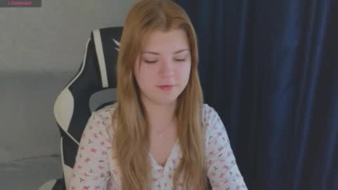 Molly   Emily online show from 10/15/25, 04:34