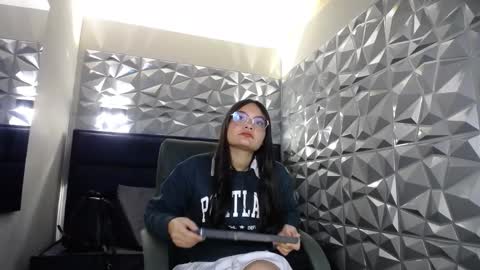 Jalina online show from 11/19/25, 11:32