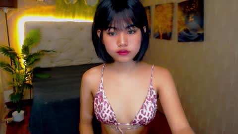 Snapshot of _kittyk7 chatting on 09/17/25, 01:07 bugrang online show from 09/17/25, 01:07