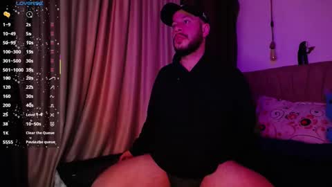 Snapshot of _krissricci_ chatting on 09/13/25, 04:01 online show from 09/13/25, 04:01