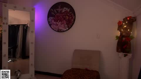 Snapshot of _lady_di chatting on 03/06/25, 04:08 Not on OF Some stuff for sale online show from 03/06/25, 04:08