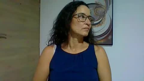 SANDRA online show from 09/23/25, 05:21