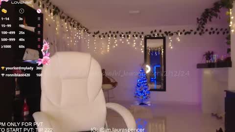 Snapshot of _lauraspencer_ chatting on 12/03/24, 05:09 Laura online show from 12/03/24, 05:09