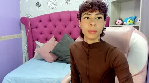 Snapshot of _lemmon_ chatting on 01/07/25, 01:57 L E M M O N online show from 01/07/25, 01:57