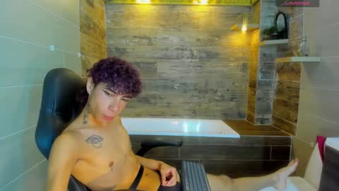 Snapshot of _lemmon_ chatting on 01/11/25, 02:36 L E M M O N online show from 01/11/25, 02:36