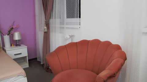Snapshot of _lenapaul_ chatting on 03/06/25, 03:57 Lena Paul online show from 03/06/25, 03:57
