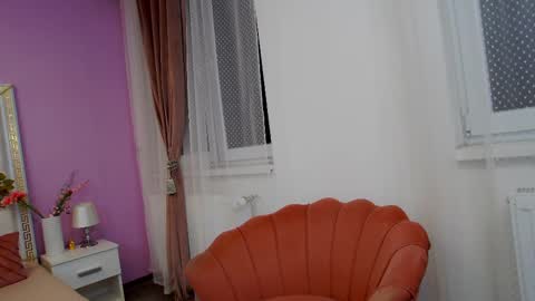 Snapshot of _lenapaul_ chatting on 03/07/25, 04:02 Lena Paul online show from 03/07/25, 04:02