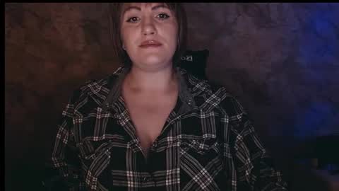 Letty online show from 10/28/25, 10:23