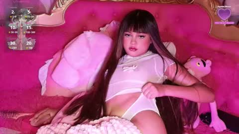 _little_glrl_ online show from 09/23/25, 07:11