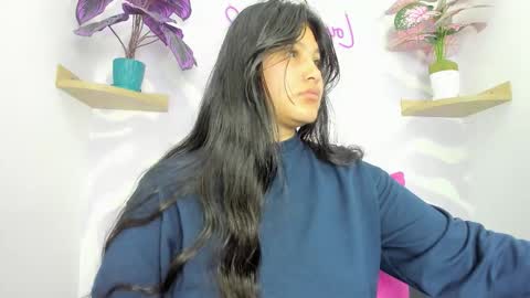 Ivy 3 online show from 09/27/25, 11:59