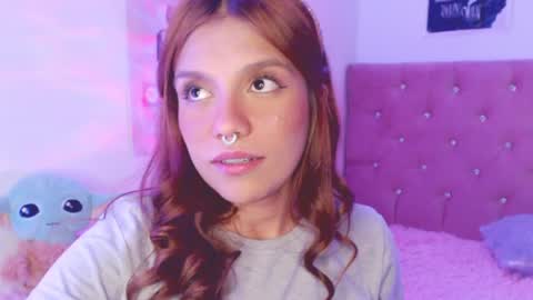 Snapshot of _lloou_ chatting on 02/03/25, 03:53 Sofia 3 online show from 02/03/25, 03:53