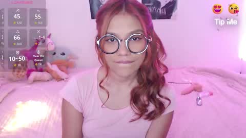 Snapshot of _lloou_ chatting on 09/26/25, 04:38 Sofia 3 online show from 09/26/25, 04:38