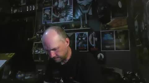 Snapshot of _longfellow chatting on 10/24/25, 03:25 That guy online show from 10/24/25, 03:25