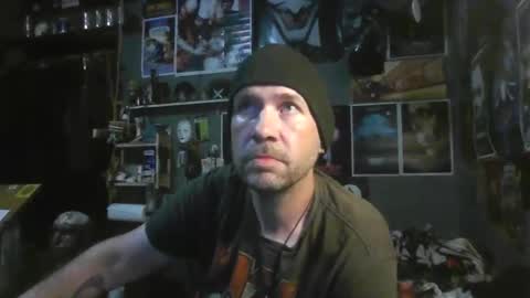 Snapshot of _longfellow chatting on 11/06/25, 02:34 That guy online show from 11/06/25, 02:34