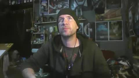 Snapshot of _longfellow chatting on 11/15/25, 06:48 That guy online show from 11/15/25, 06:48