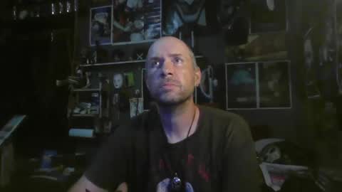 Snapshot of _longfellow chatting on 11/17/25, 09:20 That guy online show from 11/17/25, 09:20