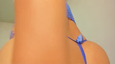 _luanawilding online show from 09/27/25, 05:29