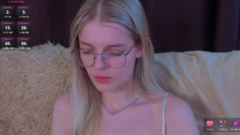 Monica online show from 11/15/25, 06:26