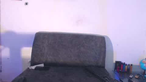 Snapshot of _luxury_23 chatting on 01/17/25, 12:31 STIVEN online show from 01/17/25, 12:31
