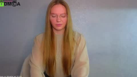 Snapshot of _lysafeta_ chatting on 02/01/25, 05:18 Welcome guys Pleasure to see you all here My name is Lysafeta and MichaelaTip menu is active Private is open online show from 02/01/25, 05:18
