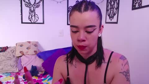 Snapshot of _marcela_wi chatting on 02/01/25, 10:13 Marce  online show from 02/01/25, 10:13