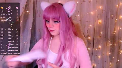 Kira online show from 10/19/25, 08:48