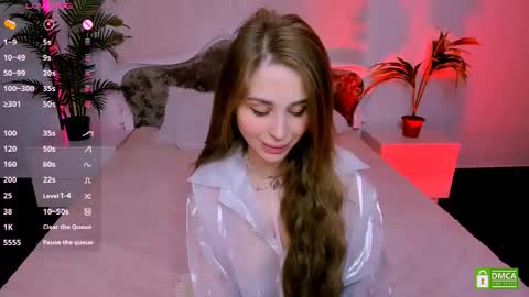 Eva  online show from 10/08/25, 11:13