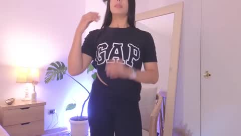 Megan online show from 12/16/24, 07:54