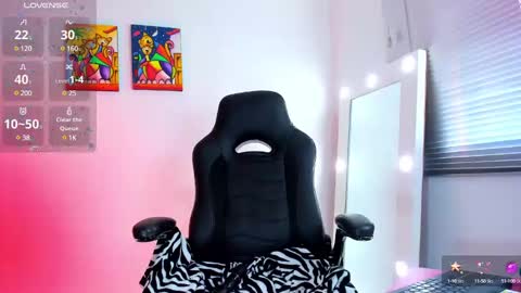 Juli online show from 12/10/24, 12:49