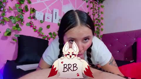 Snapshot of _mia_and_mike_ chatting on 10/04/25, 12:36 Mia y Mike online show from 10/04/25, 12:36