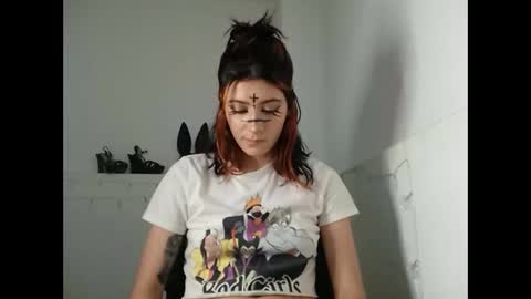 Mia-foster online show from 01/29/25, 01:58