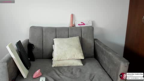 Mila online show from 12/04/24, 09:02