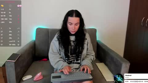 Mila online show from 03/12/25, 03:24