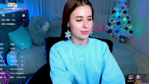 Snapshot of _mila__aa chatting on 12/28/24, 03:37 Milana online show from 12/28/24, 03:37