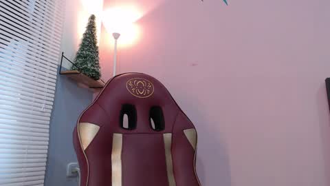 Hinata 3 online show from 12/28/24, 07:54