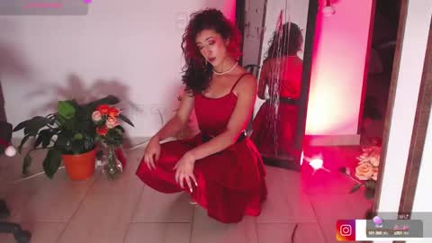 Snapshot of _miss_karoline chatting on 12/25/24, 05:26 karoline uwu online show from 12/25/24, 05:26