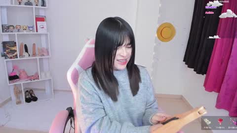 Hanna  Idependent Model   online show from 02/06/25, 02:44