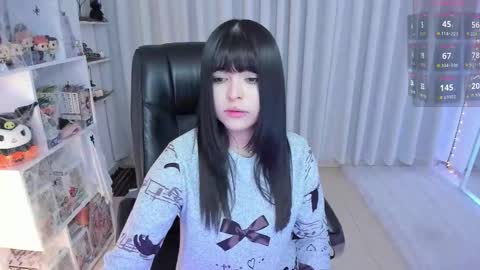 Hanna  Idependent Model   online show from 10/14/25, 04:35