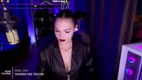 Mistress Milana online show from 10/17/25, 04:20