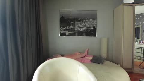 alienmito online show from 11/13/25, 01:04