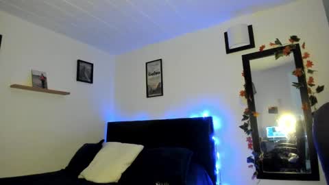 Snapshot of _monserat_ chatting on 12/06/24, 01:40 liaaa 4u online show from 12/06/24, 01:40