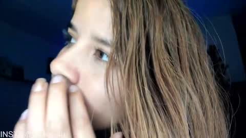 Snapshot of _monserat_ chatting on 12/20/24, 03:36 liaaa 4u online show from 12/20/24, 03:36