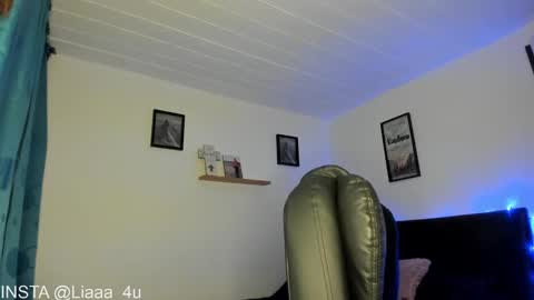 Snapshot of _monserat_ chatting on 12/21/24, 03:47 liaaa 4u online show from 12/21/24, 03:47