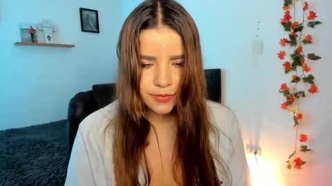 Snapshot of _monserat_ chatting on 09/09/25, 04:39 liaaa 4u online show from 09/09/25, 04:39